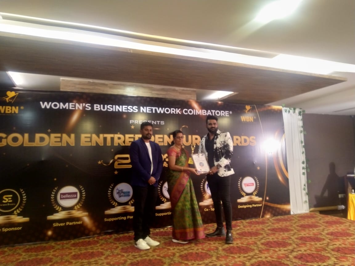 Best women Entrepreneur Award