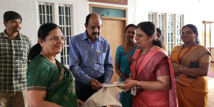 CLOTH BAG DISTRIBUTION